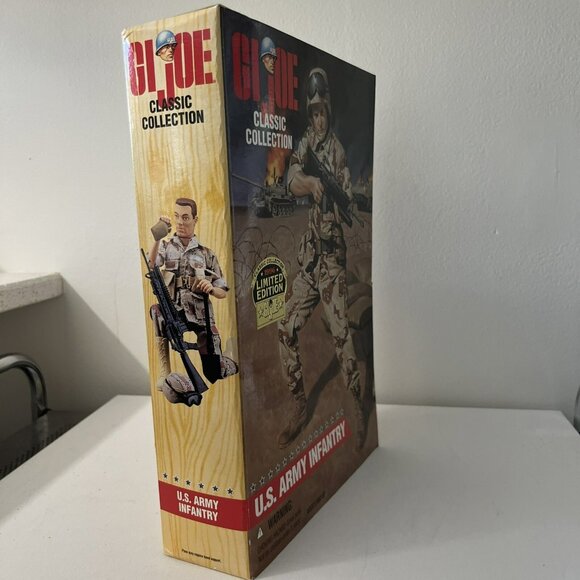 GI Joe Classic Collection U.S. Army Infantry 1996 Limited Edition - NIB - Picture 5 of 6